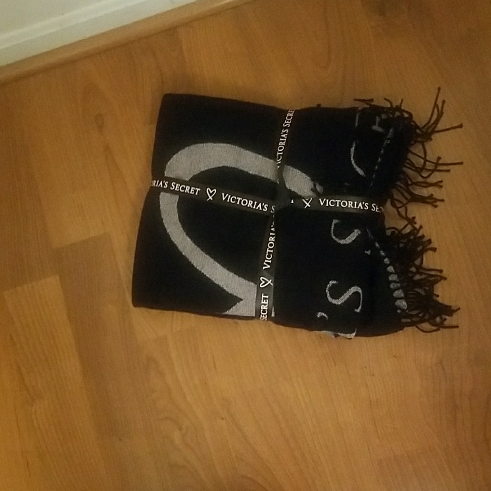 Victoria secrets Blanket